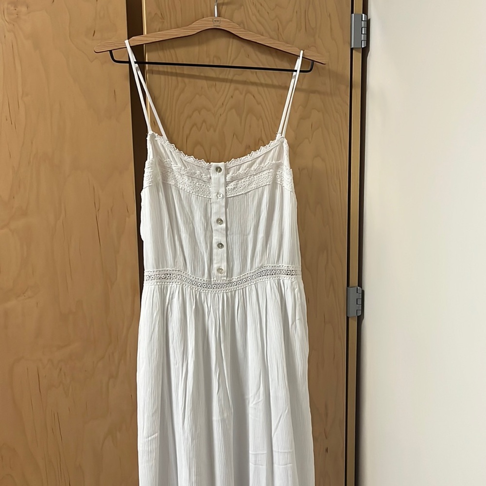 Forever 21 Long White Lace Dress in Large